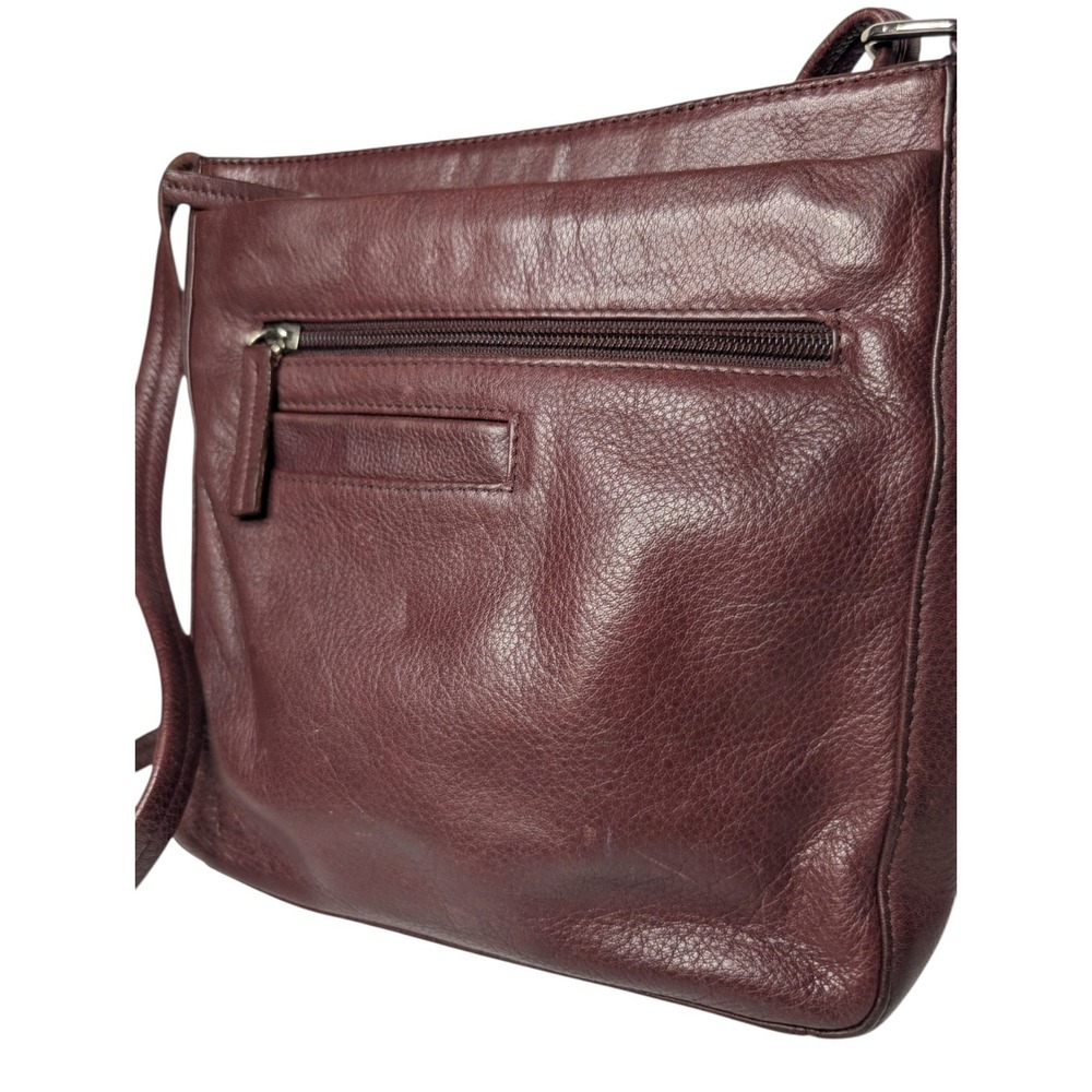 Vintage Aigner Oxblood Burgundy Leather‎ Crossbody Shoulder Bag Silver Hardware